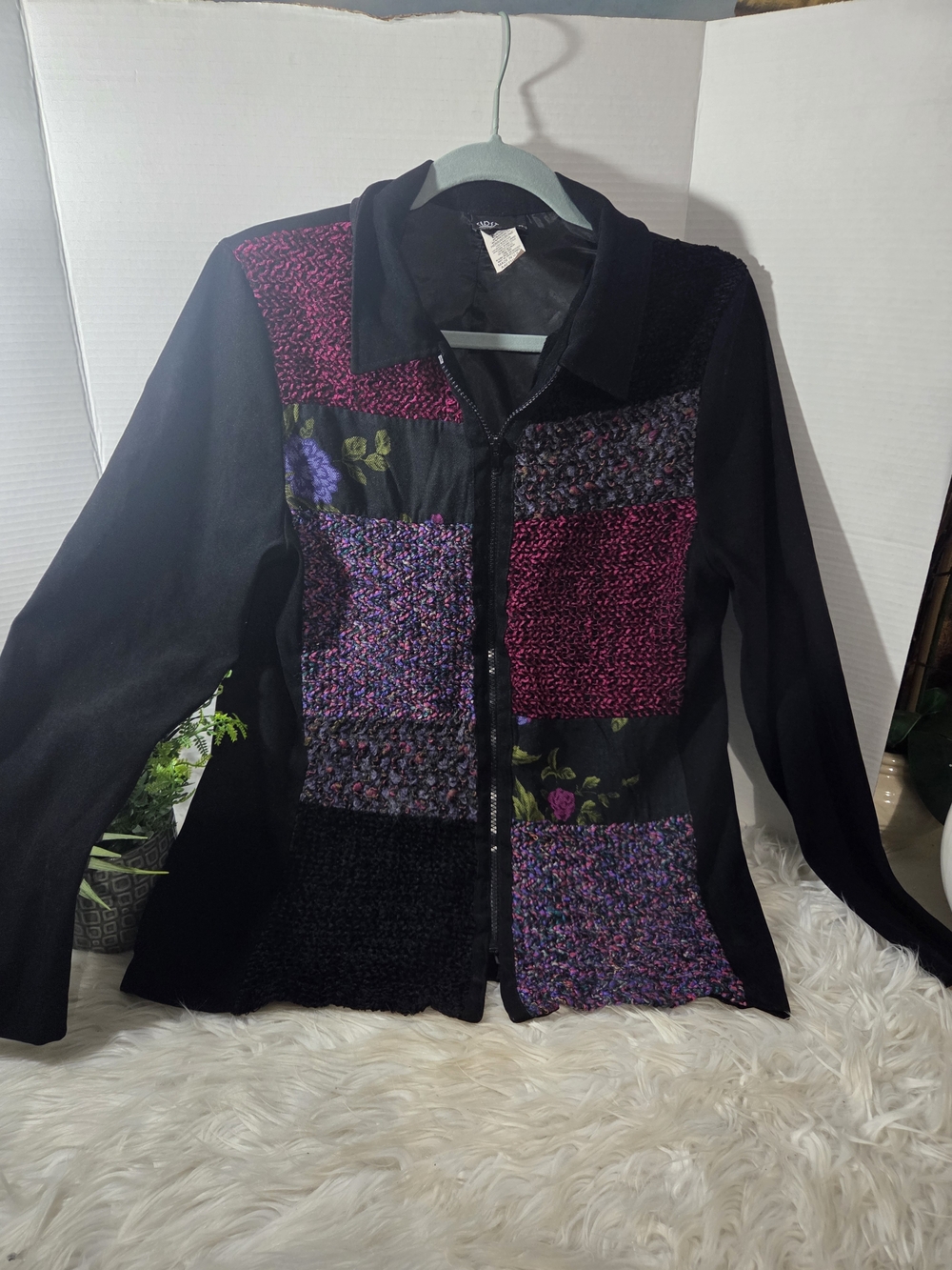 VTG Womens Black With Multicolor Patchwork Texture  Zip Up Front Jacket, Size M
